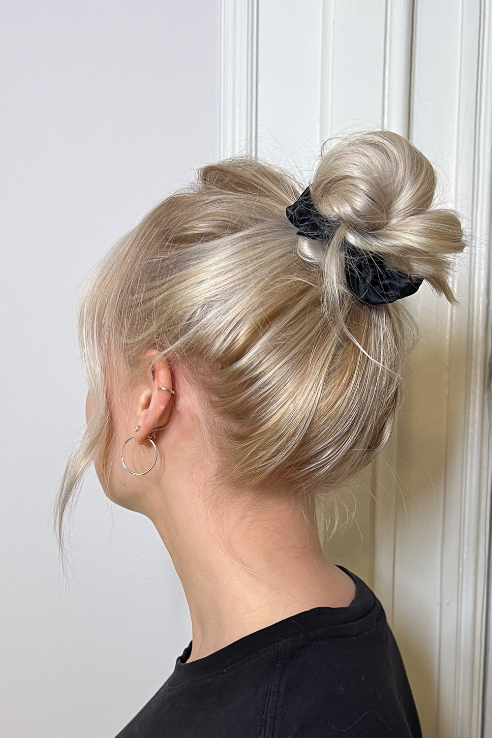 Natural silk scrunchie Black Night