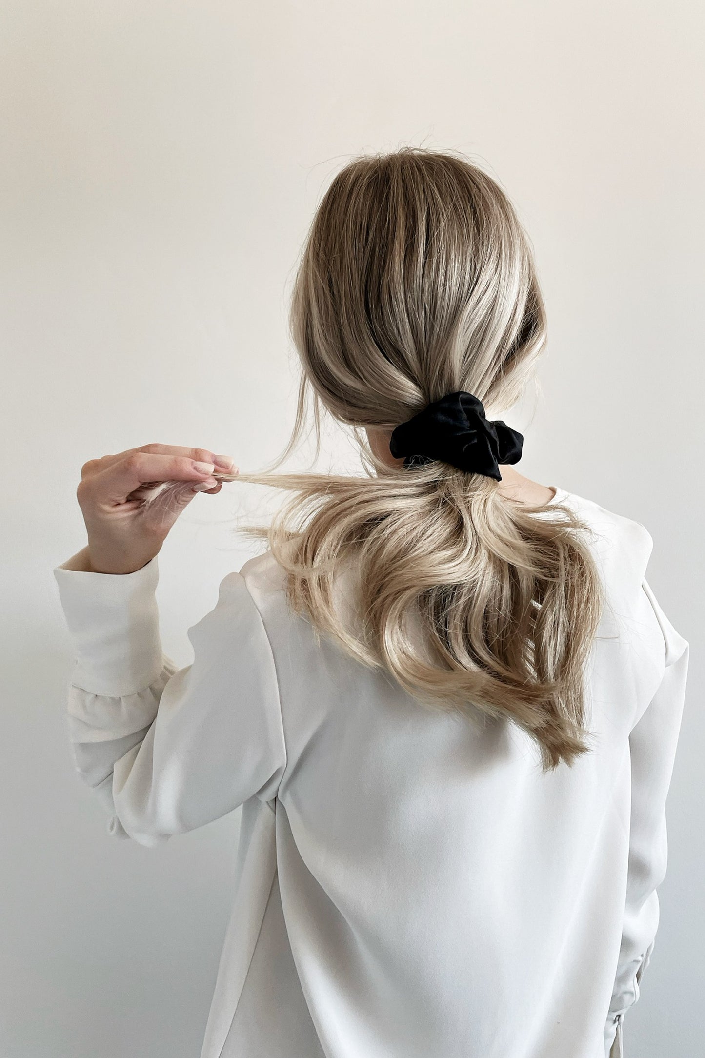 Natural silk scrunchie Black Night Katrina Silks