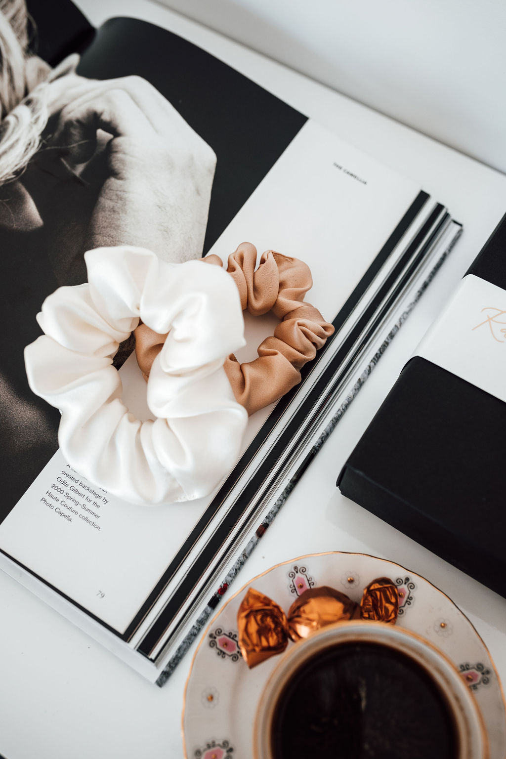Set of 2 natural silk scrunchies M & L I Golden Palm & White Pearl