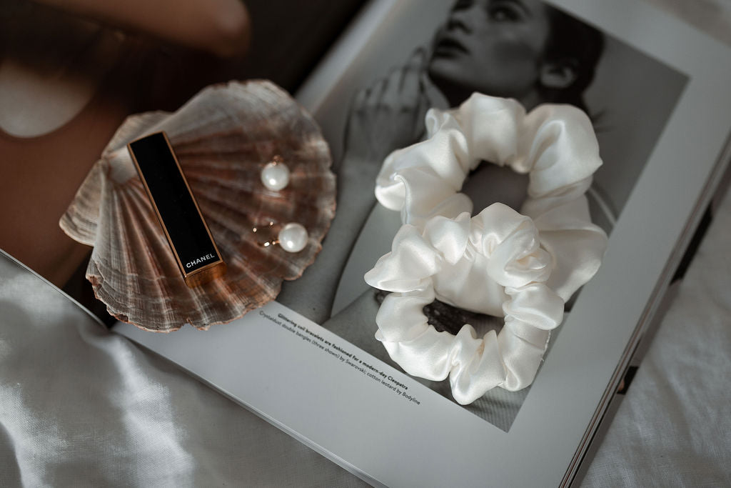 Set of 2 natural silk scrunchies M & L