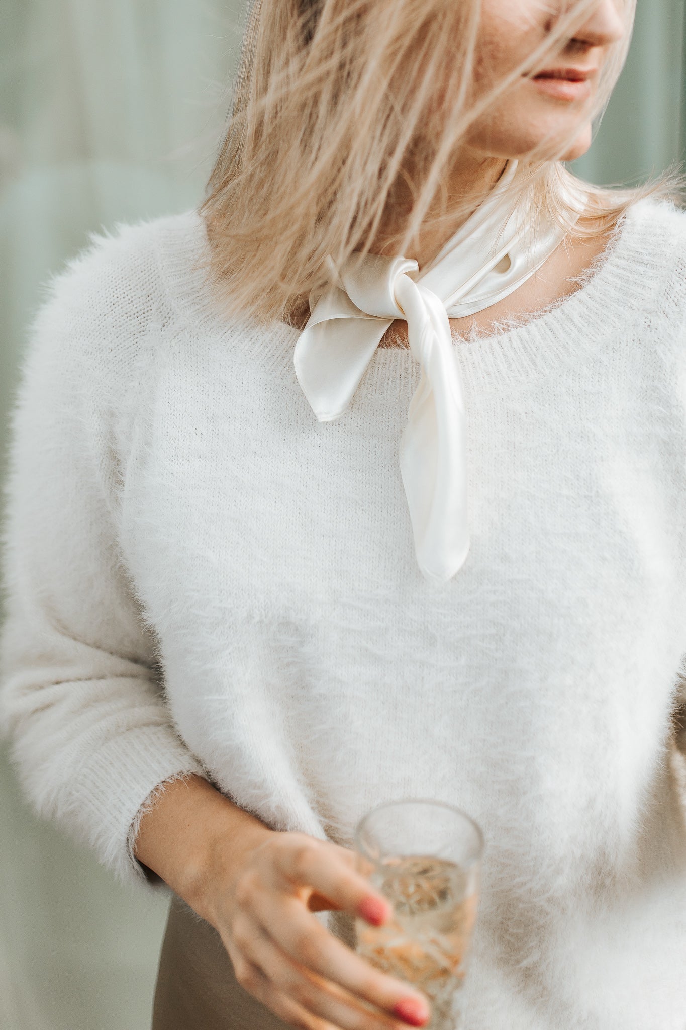 Set of natural silk scarf white pearl + S size natural silk scrunchie white pearl Katrina Silks