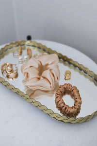 Sporty & Chic - set of 2 scrunchies -  L Cappuccino Beige & S Golden Palm
