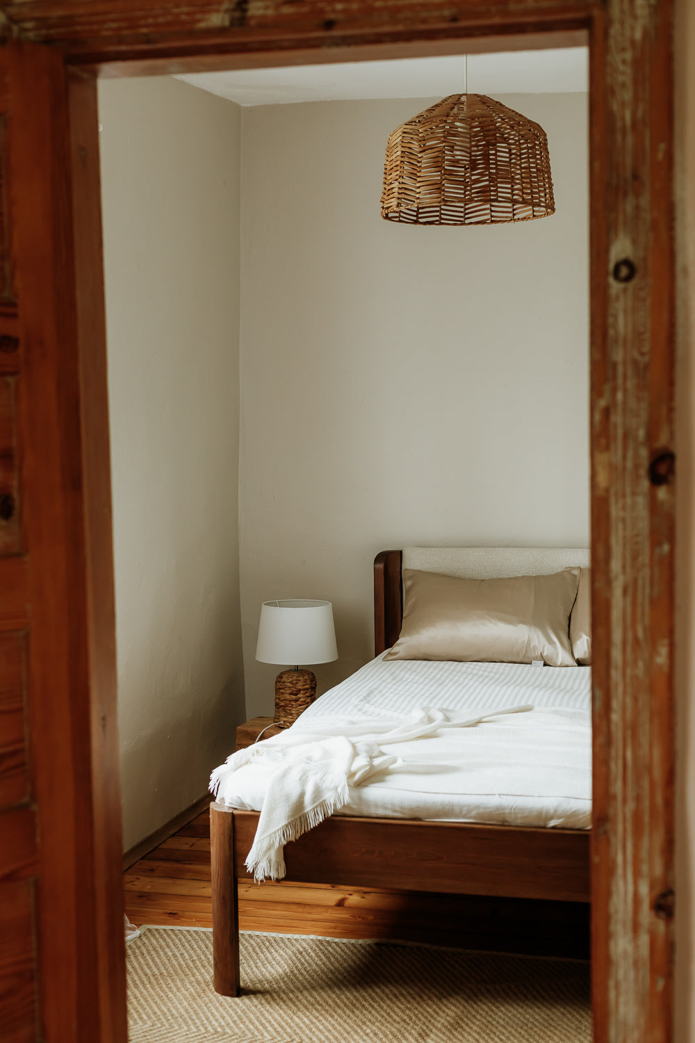 Natural silk pillowcase Porcelain Sand