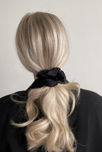 Load image into Gallery viewer, Natural silk scrunchie Black Night
