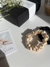 Load image into Gallery viewer, Bestseller Set of 2 natural silk scrunchies - Cappuccino Beige &amp; Black Night I S size
