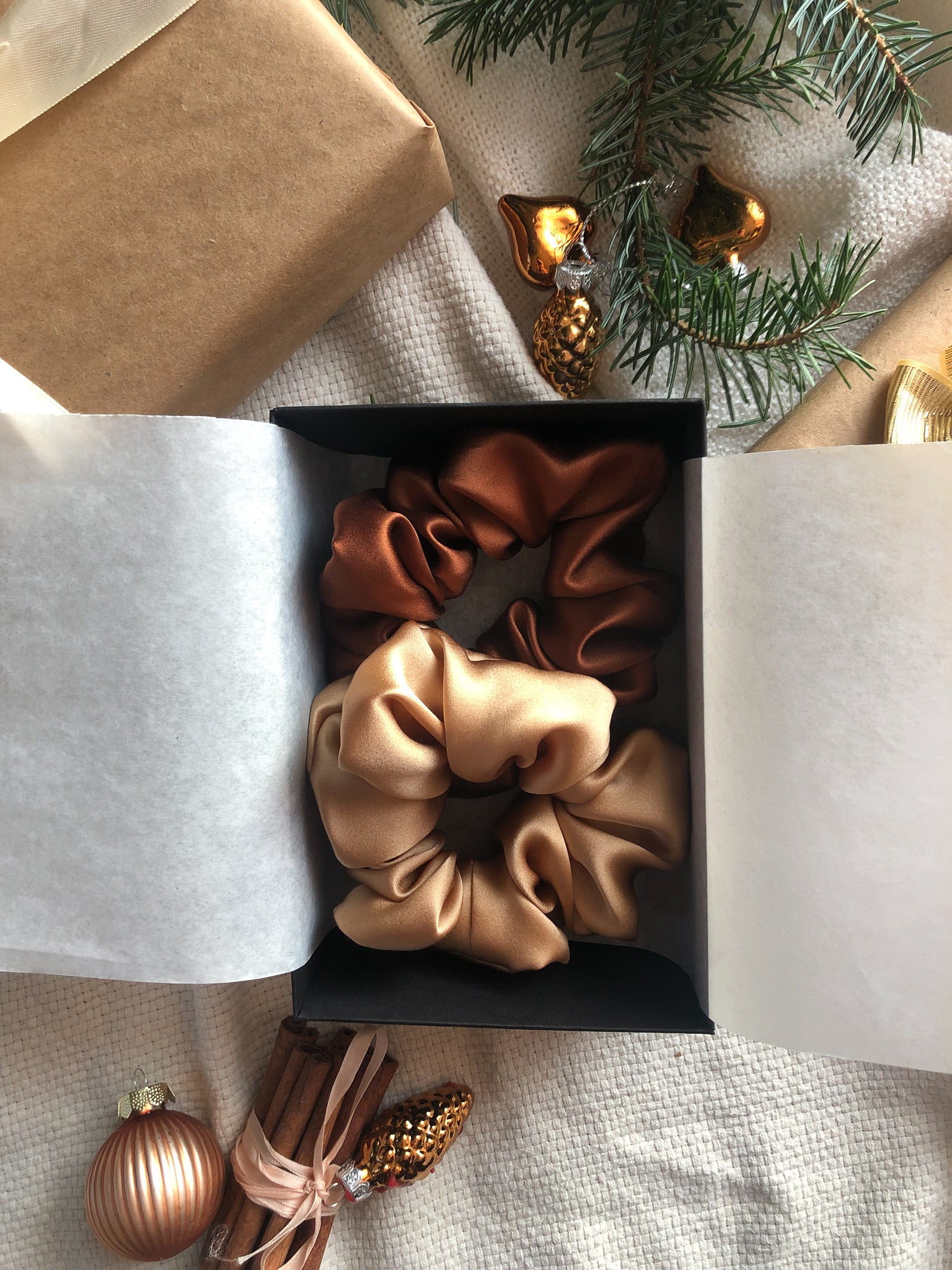 Set of 2 L size natural silk scrunchies - golden palm & cannelle elegante  Katrina Silks   