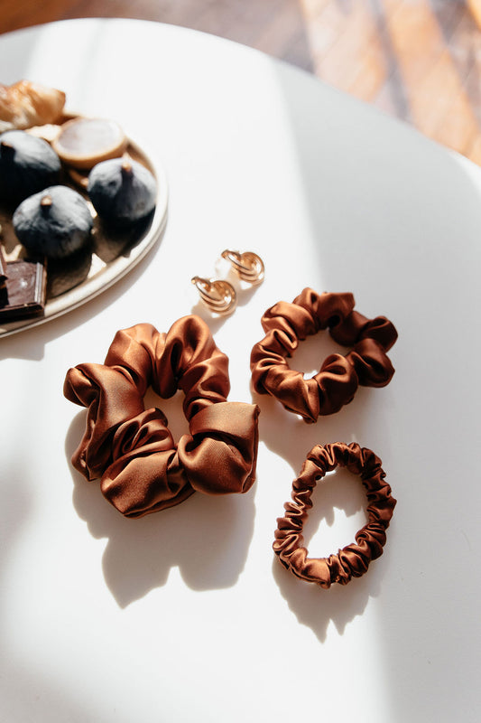 Set of 3 - natural silk scrunchie Cannelle Élégante  Katrina Silks   