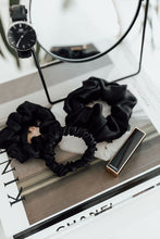 Load image into Gallery viewer, black silk scrunchies, a set of three black silk scrunchies, melna zīda matu gumija, dabīgā zīda matu gumijas
