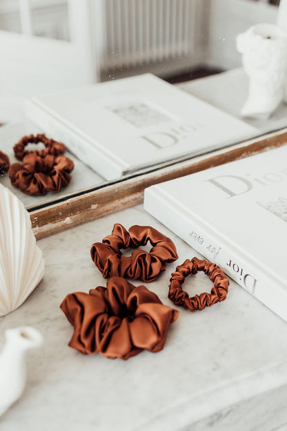 Set of 3 - natural silk scrunchie Cannelle Élégante  Katrina Silks   