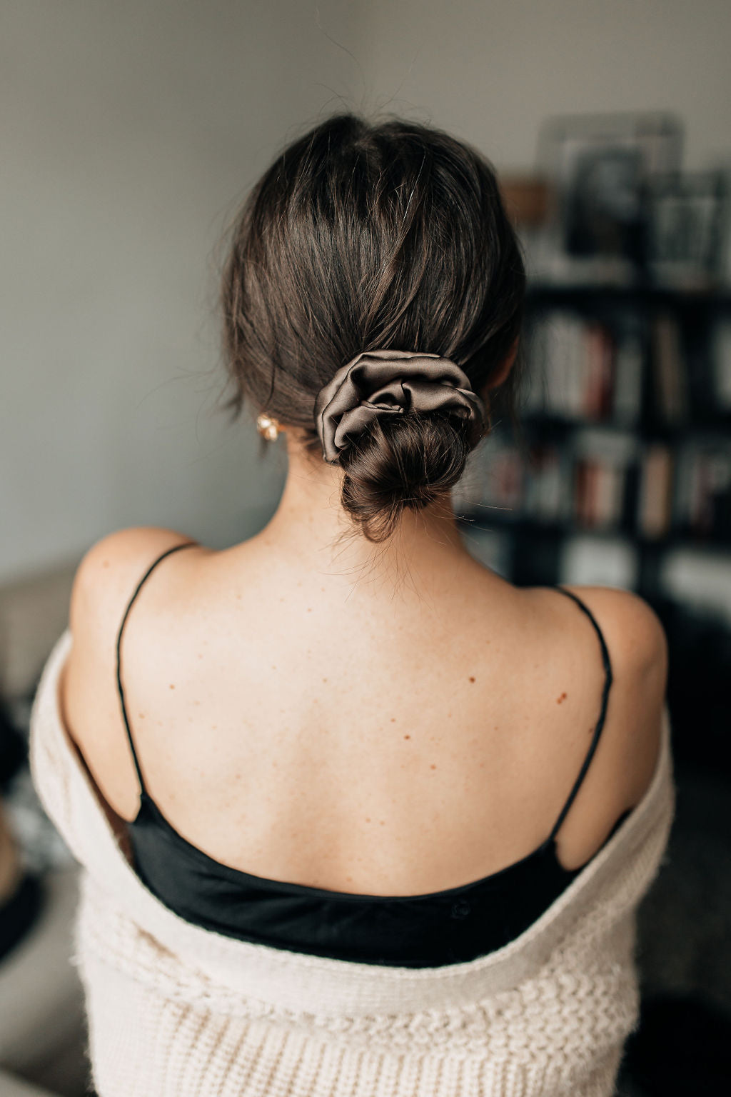 Natural silk scrunchie Delicious Mocha - sample sale Scrunchies Katrina Silks   